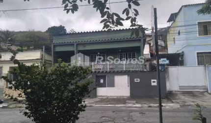Casa com 3 quartos à venda na Rua Euzebio de Almeida, Jardim Sulacap, Rio de Janeiro, 360 m2 por R$ 650.000