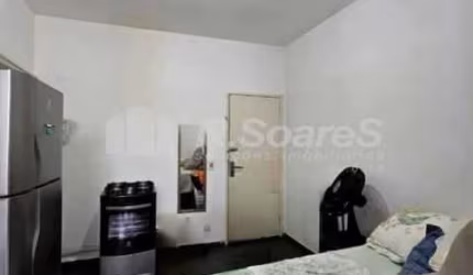 Kitnet / Stúdio à venda na Rua dos Inválidos, Centro, Rio de Janeiro, 20 m2 por R$ 175.000