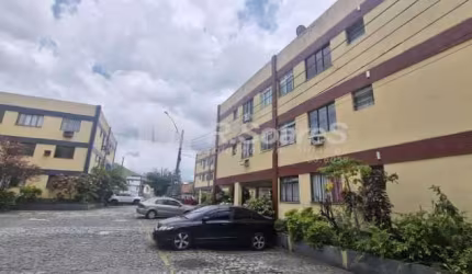 Apartamento com 2 quartos à venda na Rua Zagreb, Bangu, Rio de Janeiro, 44 m2 por R$ 160.000