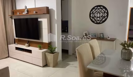 Apartamento com 2 quartos à venda na Rua Concepcion, Bento Ribeiro, Rio de Janeiro, 50 m2 por R$ 210.000