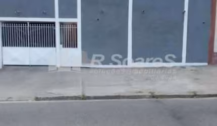 Casa com 3 quartos à venda na Rua Dias Vieira, Praça Seca, Rio de Janeiro, 400 m2 por R$ 280.000