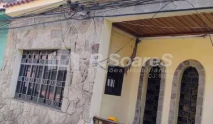 Casa em condomínio fechado com 2 quartos à venda na Rua Maria José, Madureira, Rio de Janeiro, 83 m2 por R$ 300.000