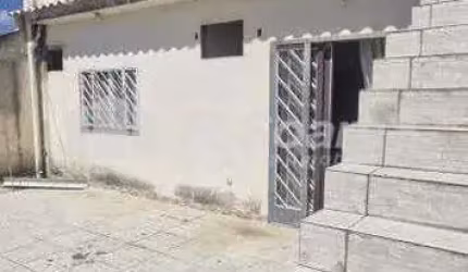 Casa com 3 quartos à venda na Rua Ímola, Bangu, Rio de Janeiro, 225 m2 por R$ 370.000
