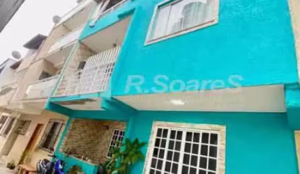 Casa em condomínio fechado com 3 quartos à venda na Rua Upiara, Bento Ribeiro, Rio de Janeiro, 120 m2 por R$ 380.000