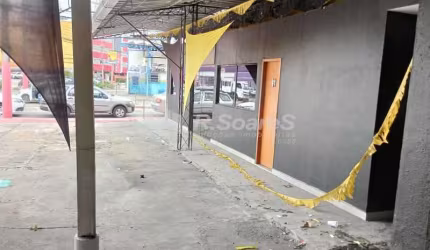 Ponto comercial à venda na Estrada Intendente Magalhães, Vila Valqueire, Rio de Janeiro, 250 m2 por R$ 900.000