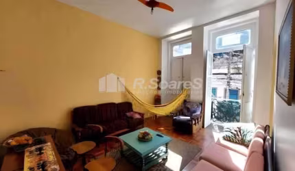 Casa com 11 quartos à venda na Rua Hermenegildo de Barros, Santa Teresa, Rio de Janeiro, 360 m2 por R$ 1.600.000