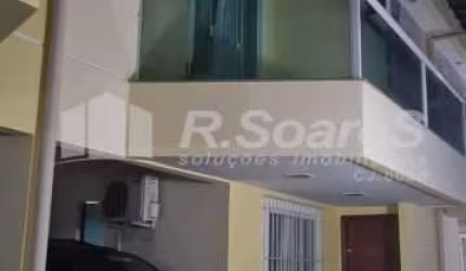 Casa em condomínio fechado com 2 quartos à venda na Rua Maria José, Madureira, Rio de Janeiro, 90 m2 por R$ 360.000