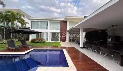Casa em condomínio fechado com 4 quartos para alugar na Rua Augusto Presgrave, Barra da Tijuca, Rio de Janeiro, 1400 m2 por R$ 55.000
