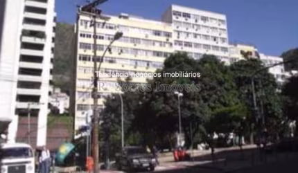 Casa comercial com 1 sala à venda na Rua Siqueira Campos, Copacabana, Rio de Janeiro, 300 m2 por R$ 1.980.000