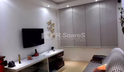 Apartamento com 2 quartos à venda na Rua Miguel Ângelo, Cachambi, Rio de Janeiro, 70 m2 por R$ 280.000
