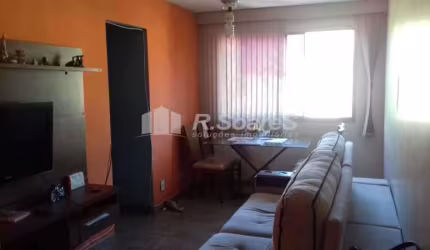 Apartamento com 2 quartos à venda na Rua Otton da Fonseca, Jardim Sulacap, Rio de Janeiro, 50 m2 por R$ 200.000