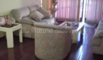 Apartamento com 3 quartos à venda na Rua Cardo Santo, Vila Valqueire, Rio de Janeiro, 240 m2 por R$ 880.000