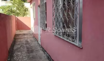Casa com 3 quartos à venda na Rua Óbidos, Bento Ribeiro, Rio de Janeiro, 560 m2 por R$ 600.000