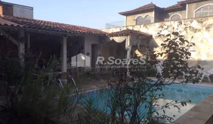 Casa com 3 quartos à venda na Rua Eduardo Mendes Gonçalves, Jardim Sulacap, Rio de Janeiro, 350 m2 por R$ 700.000
