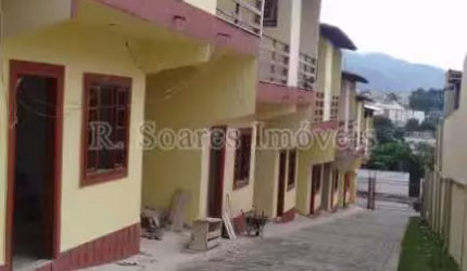 Casa em condomínio fechado com 2 quartos à venda na Rua Manuel Vieira, Tanque, Rio de Janeiro, 90 m2 por R$ 325.000