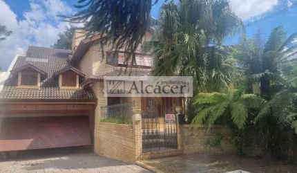 Casa Residencial com 5 quartos  à venda, 540.00 m2 por R$4750000.00  - Mossungue - Curitiba/PR