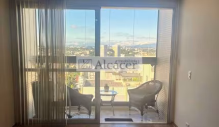 Apartamento com 3 quartos  para alugar, 91.00 m2 por R$3900.00  - Centro - Curitiba/PR