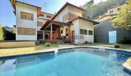 Casa de Condominio em Pousada dos Bandeirantes  -  Carapicuíba Código 1063