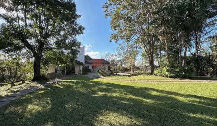 Casa de Condomínio em Chácara dos Junqueiras ( Fazendinha)  -  Carapicuíba Código 1070