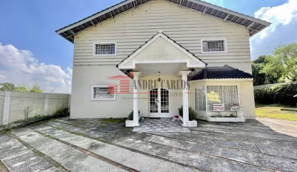 Casa Comercial em Granja Viana II  -  Cotia Código 1044