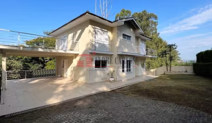 Casa de Condominio em Chácara Santa Lúcia  -  Carapicuíba Código 376