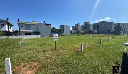 Terreno à Venda em Garopaba SC com Escritura Pública.
