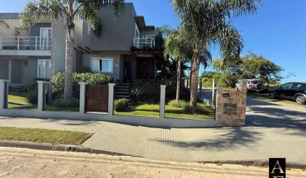 Casa à venda em Garopaba, SC