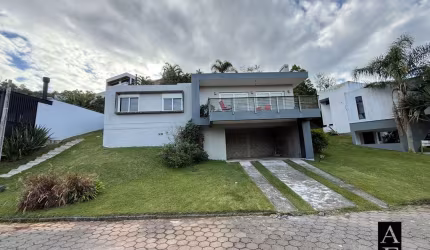 Casa à venda no bairro Morrinhos - Garopaba/SC