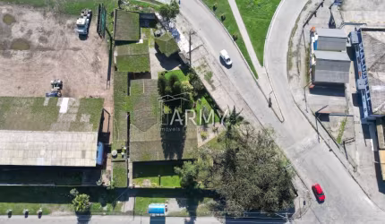 Terreno comercial à venda na Rua Padre José Roberto de Souza Alvim, 507, Parque São João, Paranaguá por R$ 1.800.000