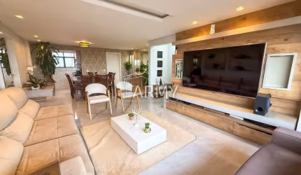 Apartamento com 3 quartos à venda na Avenida Coronel Santa Rita, 506, Tuiuti, Paranaguá, 130 m2 por R$ 950.000