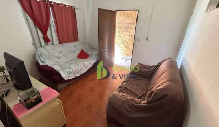 Casa com 3 dormitórios à venda por R$ 270.000 - Parque Universitário de Viracopos - Campinas/SP