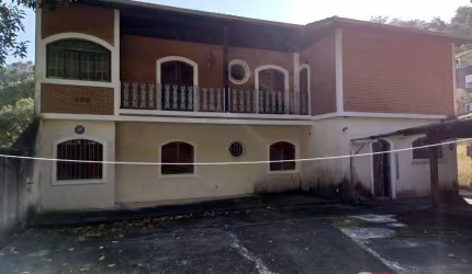 Casa com 4 quartos à venda na Vila Irmãos Arnoni, São Paulo , 205 m2 por R$ 585.106