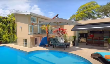 Casa com 4 quartos à venda no Horto Florestal, São Paulo  por R$ 4.900.000