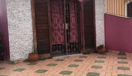 Casa com 4 quartos à venda na Vila Maria Luisa, São Paulo , 241 m2 por R$ 650.000