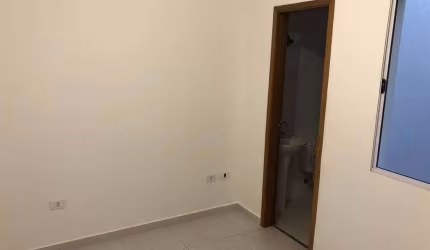 Aluguel de Casa em Condomínio na Vila Paulicéia, São Paulo-SP: 1 quarto, 1 suíte, 2 banheiros, 35m² de área