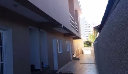 Casa com 1 quarto para alugar na Vila Irmãos Arnoni, São Paulo  por R$ 1.000
