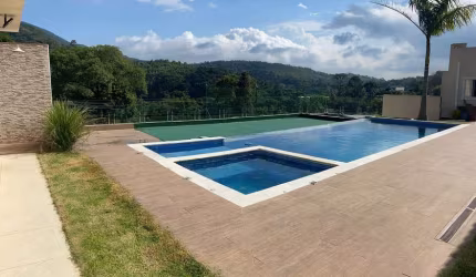 Chácara / sítio com 6 quartos à venda em Vicente Nunes, Nazaré Paulista , 1500 m2 por R$ 890.000