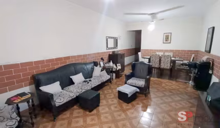 Casa com 1 quarto à venda no Jardim Japão, São Paulo , 240 m2 por R$ 725.000
