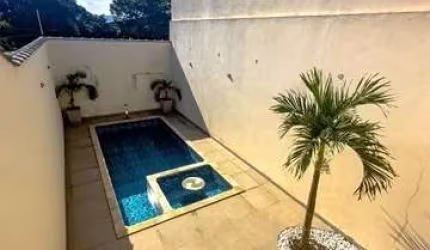 Casa com 2 quartos à venda no Jardim Tupi, Arujá , 250 m2 por R$ 700.000