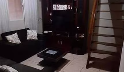 Imperdível casa à venda em São Paulo-SP, bairro Jardim Carombé: 3 quartos, 1 suíte, 2 banheiros, 1 vaga, 88m². Confira já!