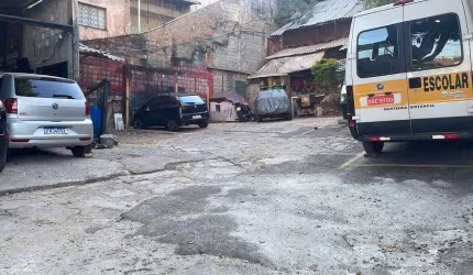 Terreno à venda em São Paulo-SP, bairro Jardim Peri, com 299,00 m² de área.