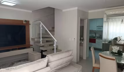 Casa em Condomínio à venda em São Paulo-SP, Vila Maria Alta! 2 quartos, 3 banheiros, 2 vagas, 70m². Imperdível!