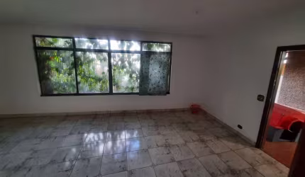 Casa com 4 quartos à venda na Vila Santa Delfina, São Paulo , 250 m2 por R$ 1.170.000