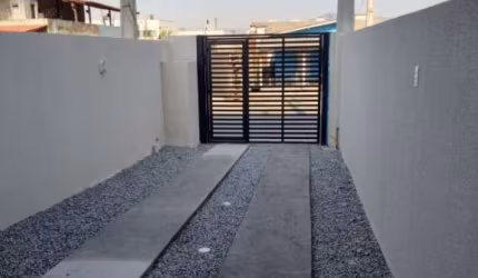 SOBRADO EM ITAPEMA COM 02 SUITES, ACEITA FINANCIAM