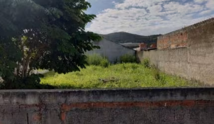 TERRENO EM ITAPEMA, COM 288m², RUA ASFALTADA