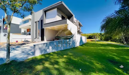 Oportunidade! Casa em Condomínio Fechado em Bragança Paulista/SP!