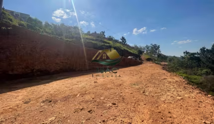 Terrenos à venda em Atibaia/SP