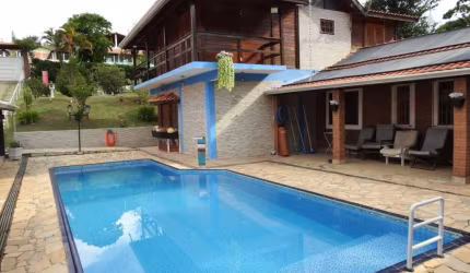 Chácara 06 dormitórios à venda 650 mts² em Atibaia SP