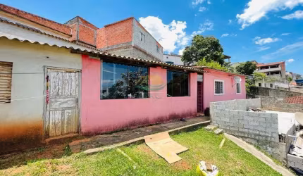 Casa com 02 dormitórios à venda em Mairiporã SP