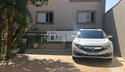 Lindo sobrado 3 dormitórios 3 banheiros e 3 vagas na Vila Formosa